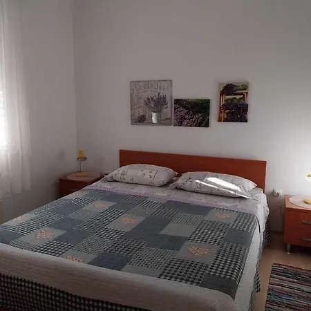 Apartment Leticia Cres